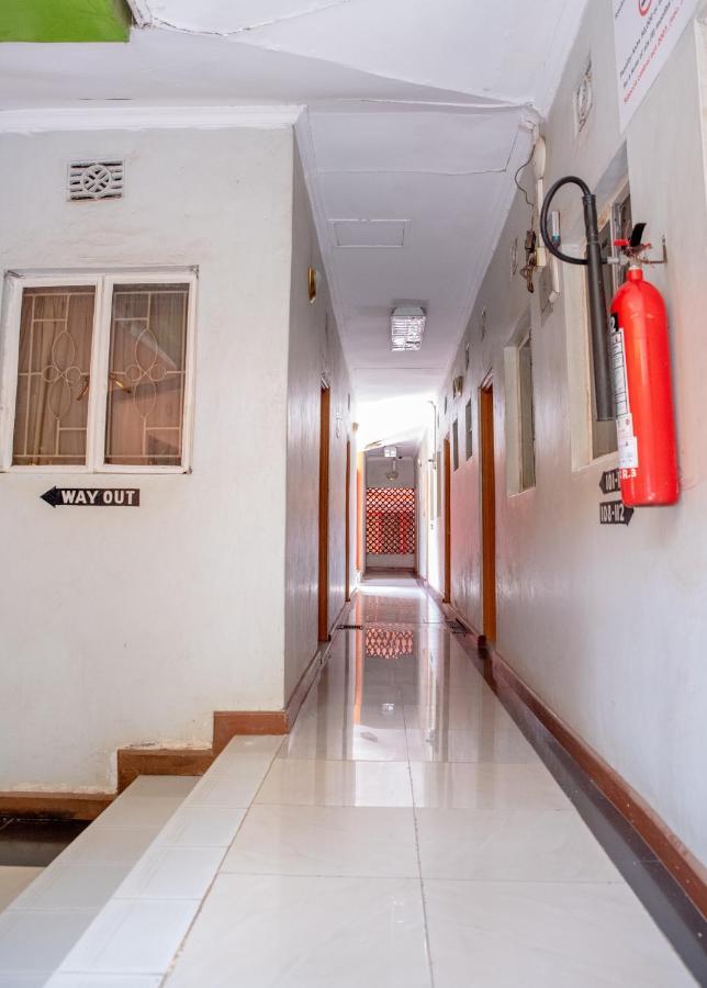 Jupiter Guest House - Parklands Nairobi Exterior photo
