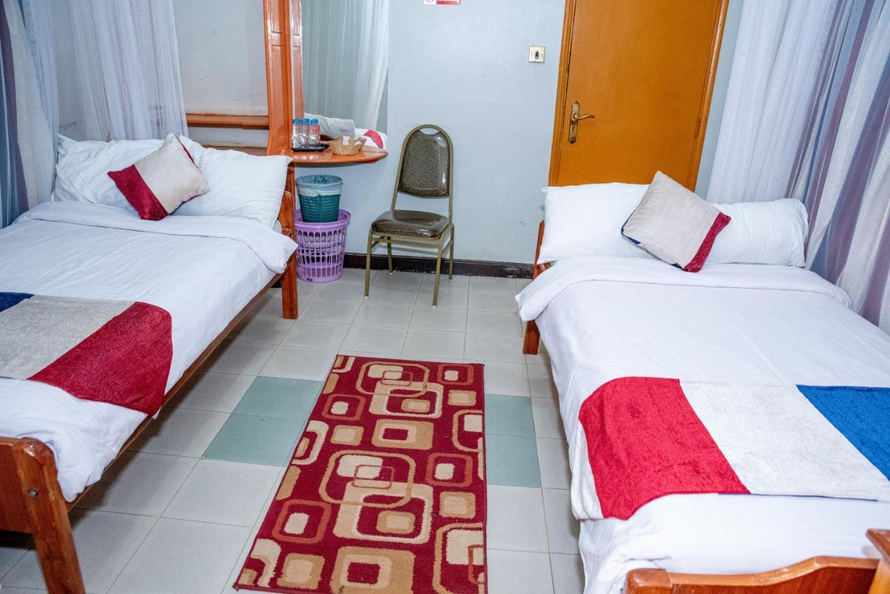 Jupiter Guest House - Parklands Nairobi Exterior photo